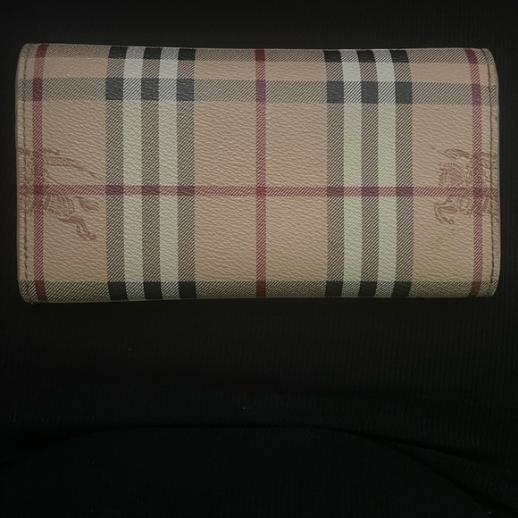 Burberry Tartan Wallet - Picture 2 of 3